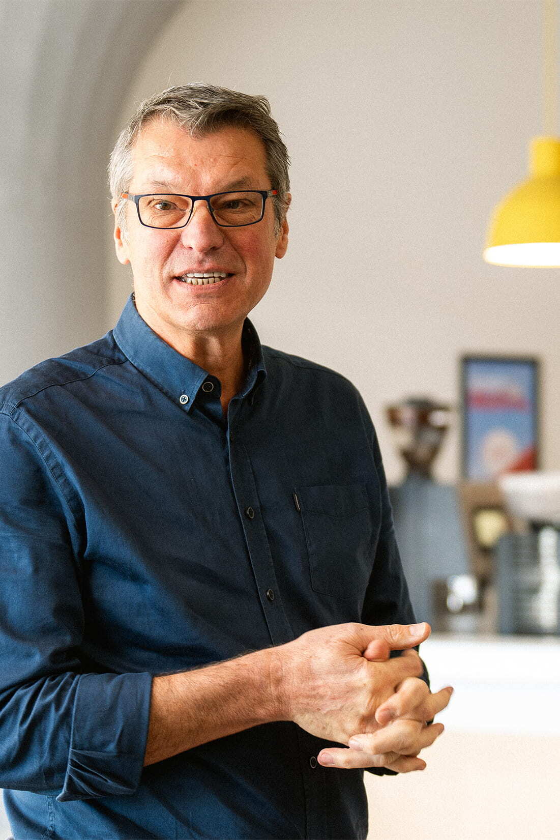 Anton Loos portrait photo