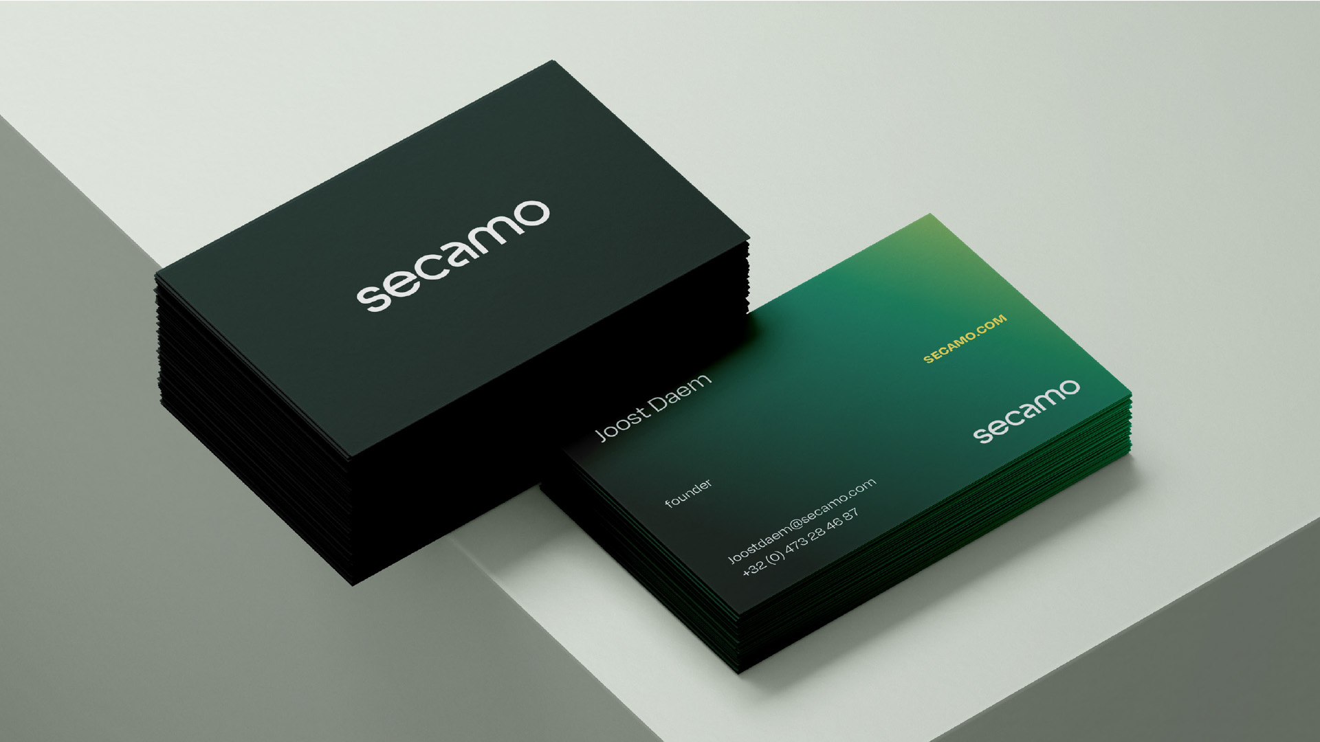 Secamo - Rebranding - Mockup cards